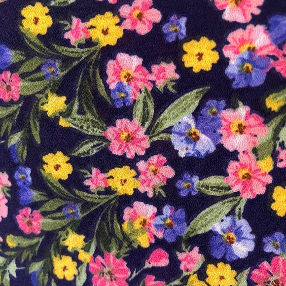 Review flower print top, size 10 - Picture 3 of 3